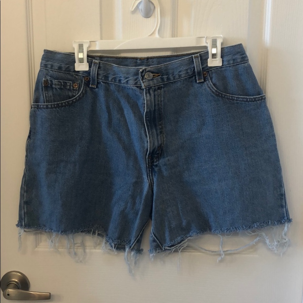 Levi’s Cutoff Shorts